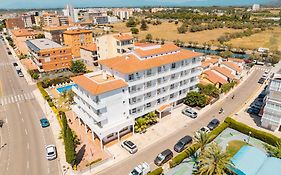Bay Hotel